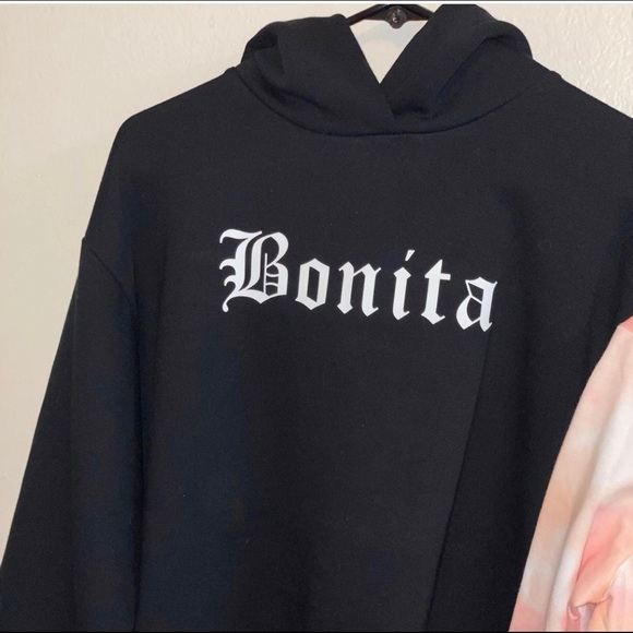 Black pullover sweater - Picture 1 of 1